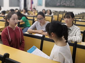 服務促成長，行動圓夢想——文化藝術學院就業指導服務月系列活動助力學子揚帆起航